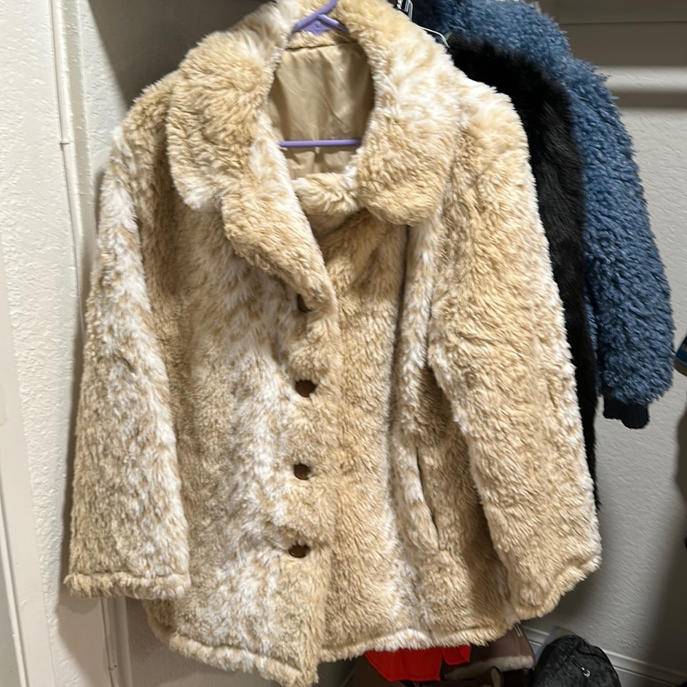Faux fur/fleece coat